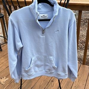 Hollister pull over sweatshirt, size small